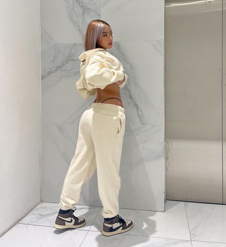 non onlyfans nudes photos