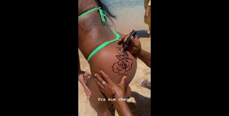 Clara Batista profile pic