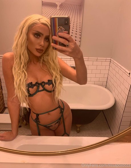 influencer onlyfans sexy nude photos