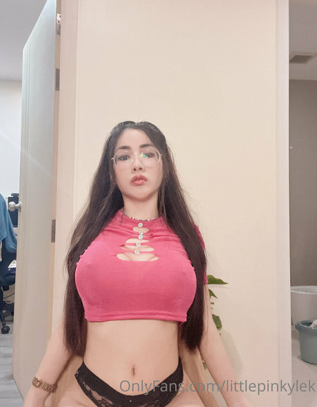 littlepinkylek model sexy img