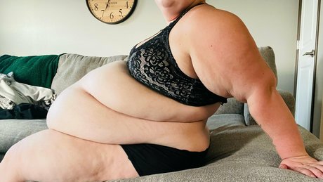 muscular onlyfans free gallery