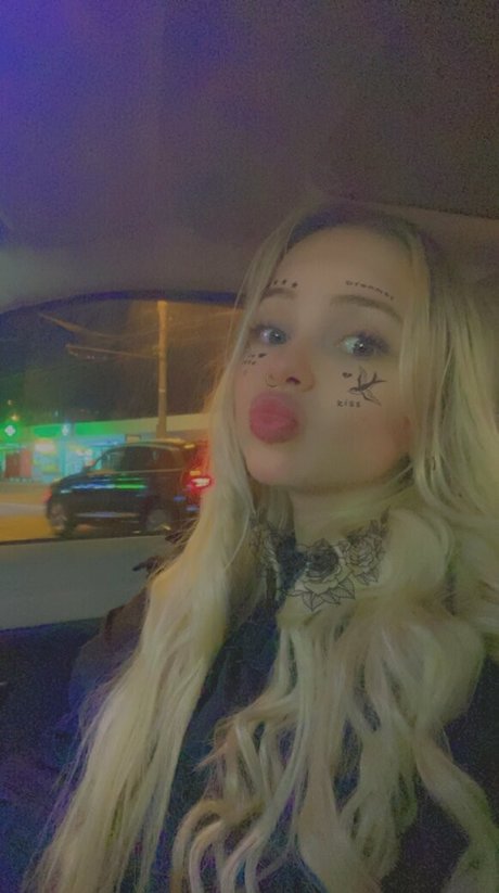 blonde trans onlyfans art naked pics