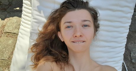 beeboo girl porn actress photo