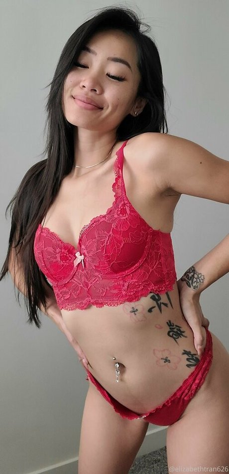 Elizabeth Tran hot model image