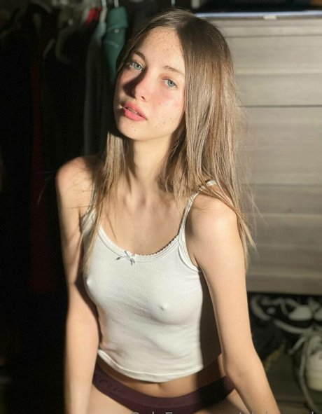 Aleja Crack free model galleries