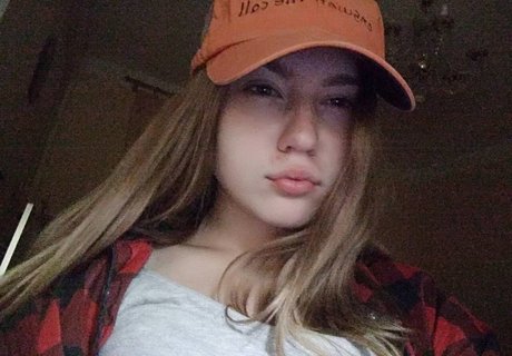 Mini Diva art star pics