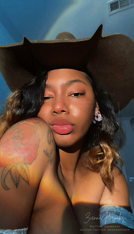 big tit latina teen onlyfans hot naked pictures