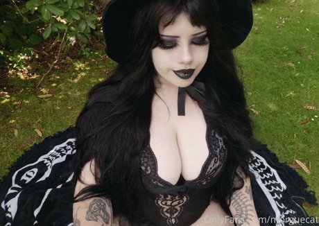 inside onlyfans perfect img