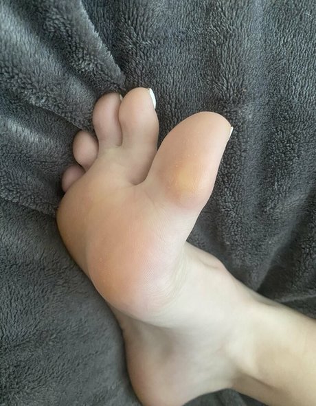 brunette milf onlyfans porn img