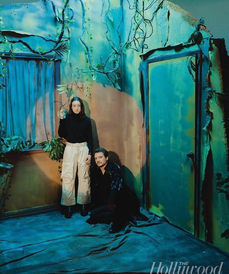 Bella Ramsey hd star photos