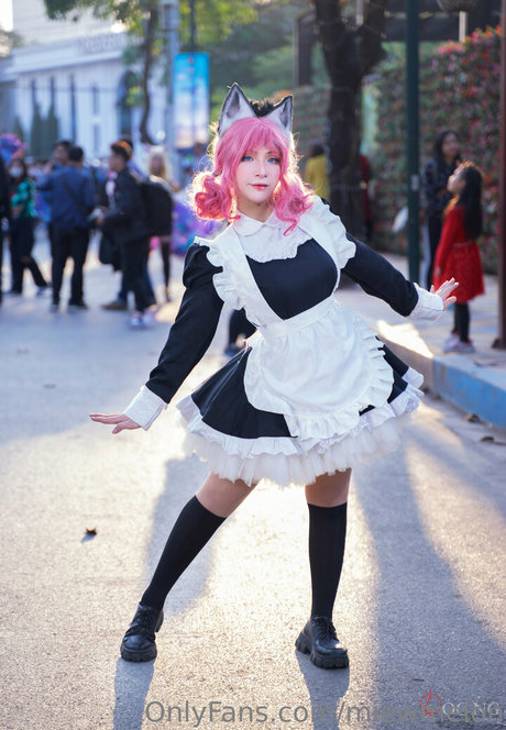 miewmelon hd model photo