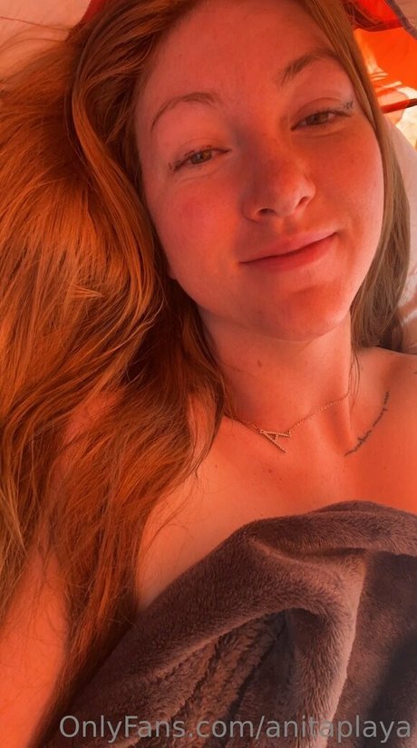 Anita Playa naked actress images