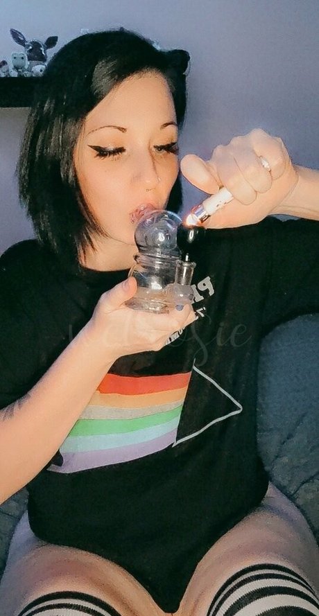 thatbakedwitcch hd pornstar archive