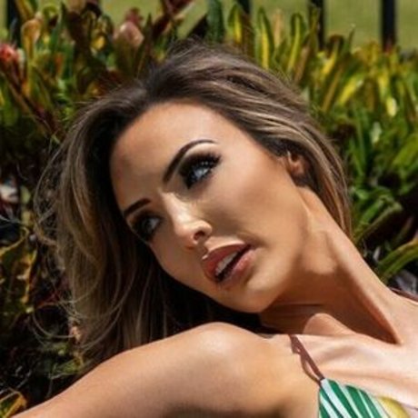 Cassie Lee and Jessica Mckay exclusive actress images