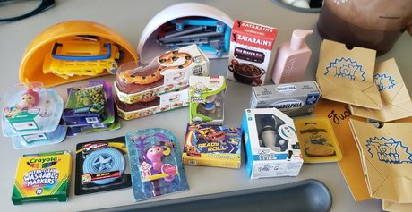 these grey eyes model perfect img