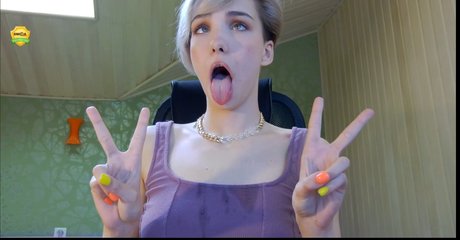 Izabellaaaaaa model naked photo