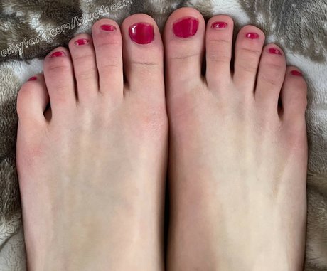 bluedream nude thumbnail