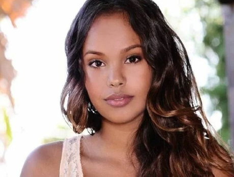 Alisha Boe profile pic
