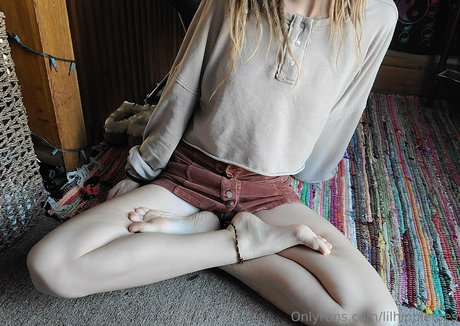 asian teen big tits onlyfans free xxx photo