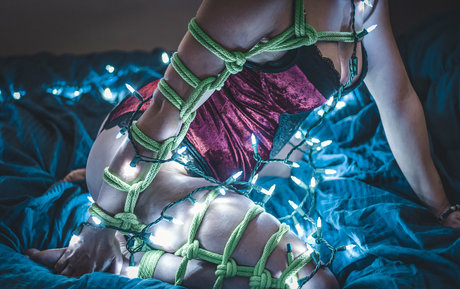 cyanelawless hot model galleries