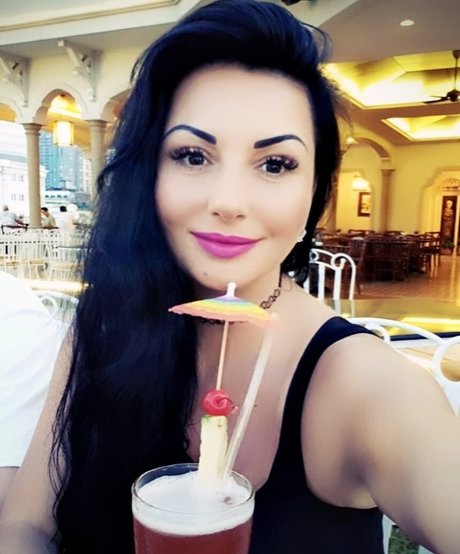 curvy lingerie onlyfans naked image