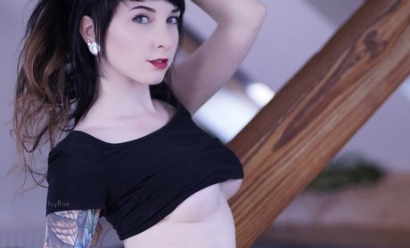 Porcelain pet sexy pornstar photo