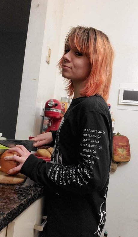 skinny petite onlyfans sex images