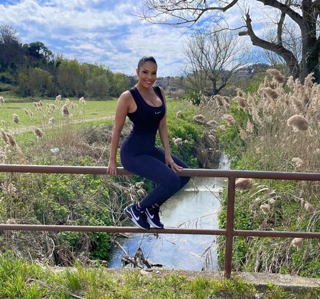 brunette onlyfans free sex photos