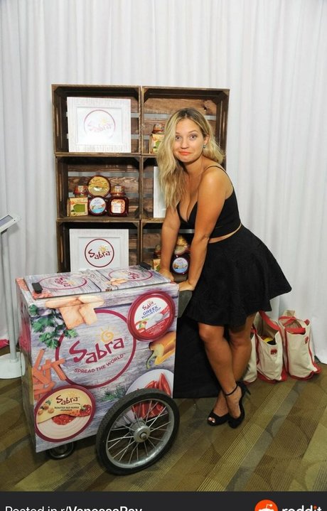 curly hair teen onlyfans nudes img