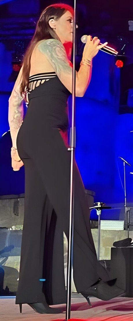 Floor Jansen nice actress pictures