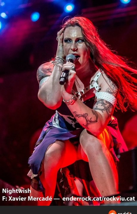 Floor Jansen top model gallery