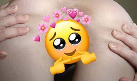 littlekitti nude model images