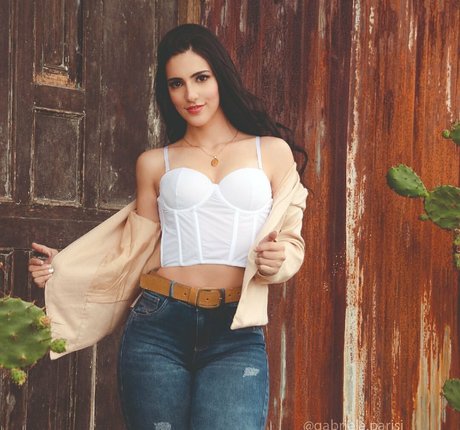 Gabriela Parisi nudes actress images
