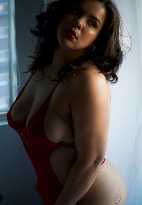 goth girls onlyfans erotic image