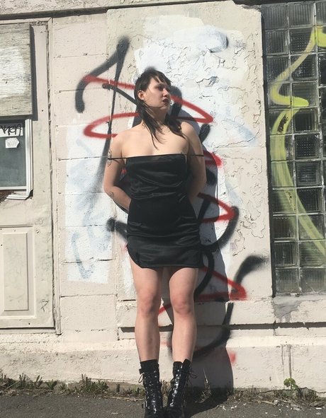 maylixx beautiful actress img