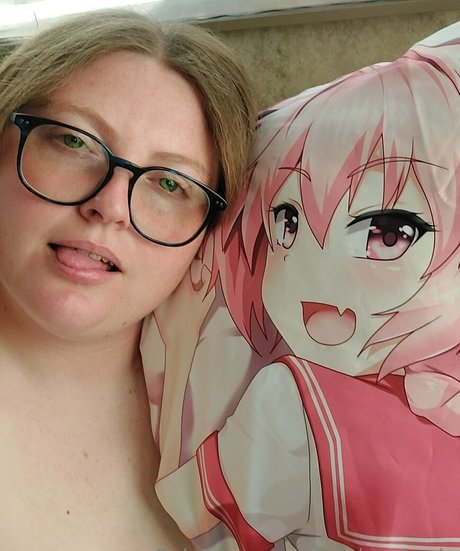 lukeylewdcario star adult photo