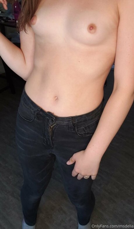 msdeliaxo erotic pornstar pic