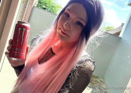 pictures onlyfans art naked img