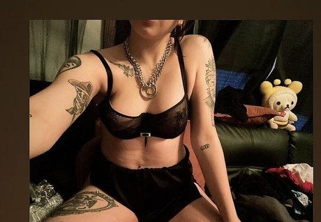 cute babe onlyfans beautiful nude picture