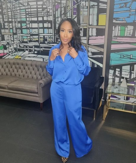 Angellica Bell star adult image