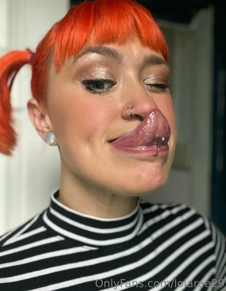 lolarae29 perfect actress photo