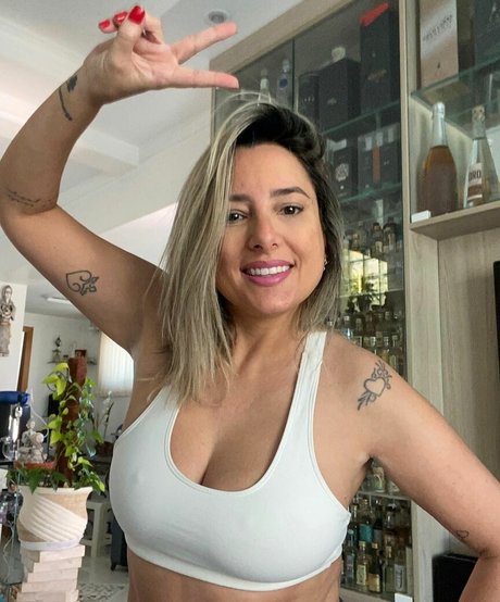 popular trans onlyfans hot sexy photo