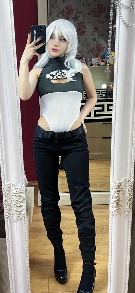 Anayami nude pornstar image