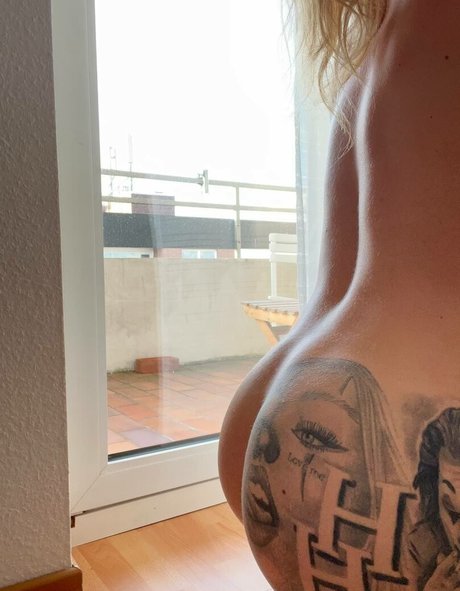 Nurselayla pornstar erotic photo