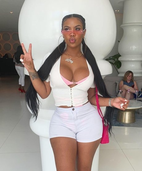 xxx amateur onlyfans naked gallery