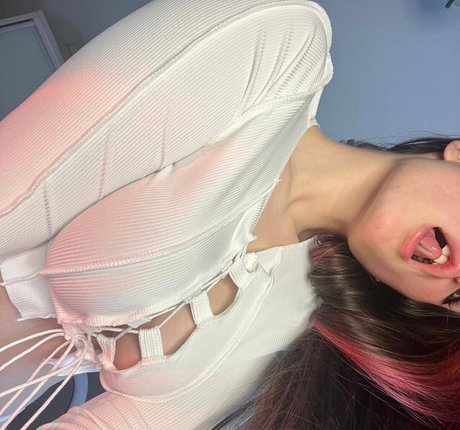 Alicehudson pornstar pics