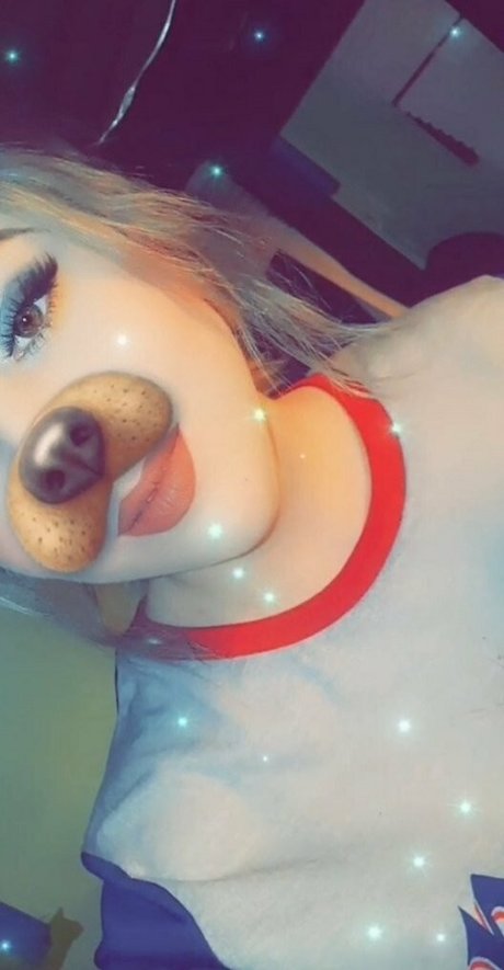 gothickitti top model photos