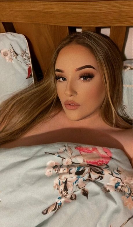 milf glasses onlyfans pornographic img