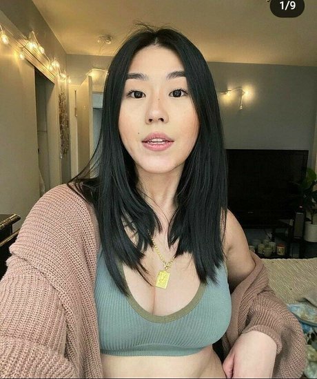 amateur shemale onlyfans top pic