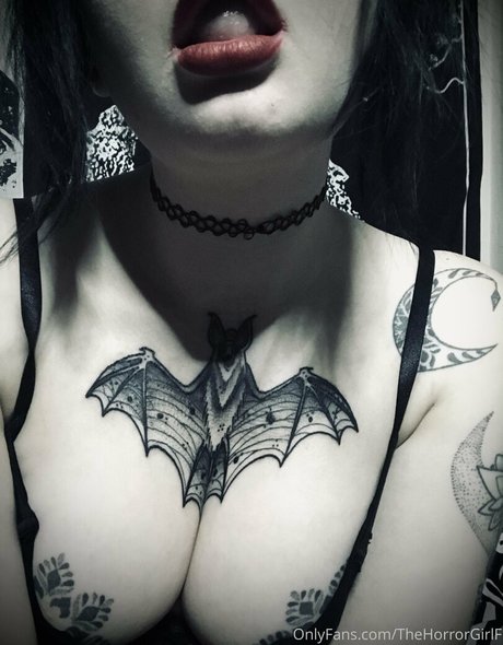 diilestrange model sex pictures